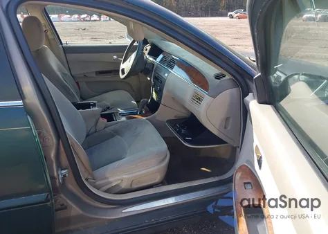 2006 Buick Lacrosse Cx z USA, uszkodzony, nr VIN 2G4WC582161282758